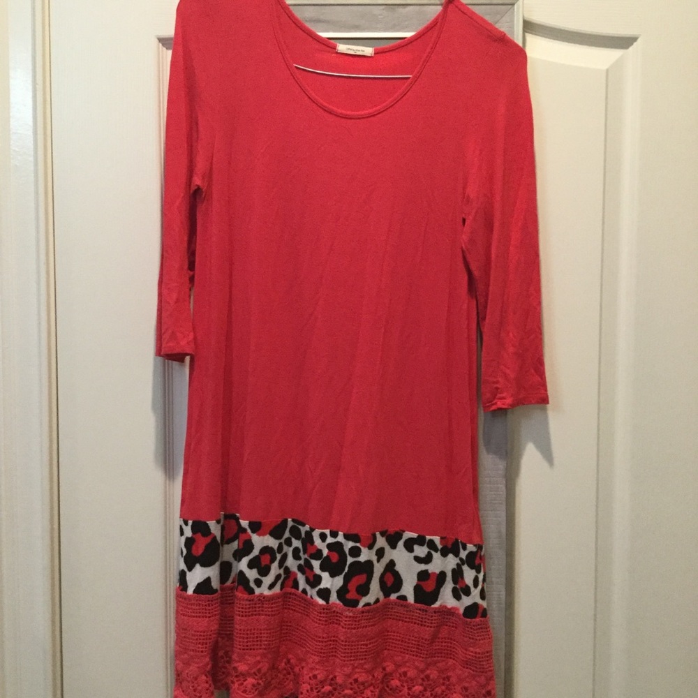 Cute dress/top